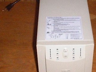 APC Smart UPS 1000VA