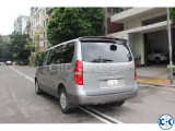 Hyundai H1 New Shape 12 Seater 2015