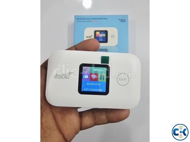 MF880 4G WiFi Pocket Router 2100mAh LED Display large image 4