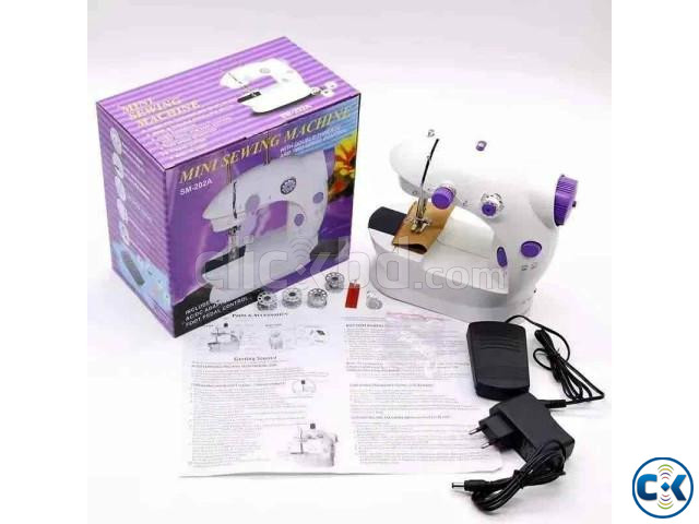 Mini Sewing Machine model SM-202A large image 1