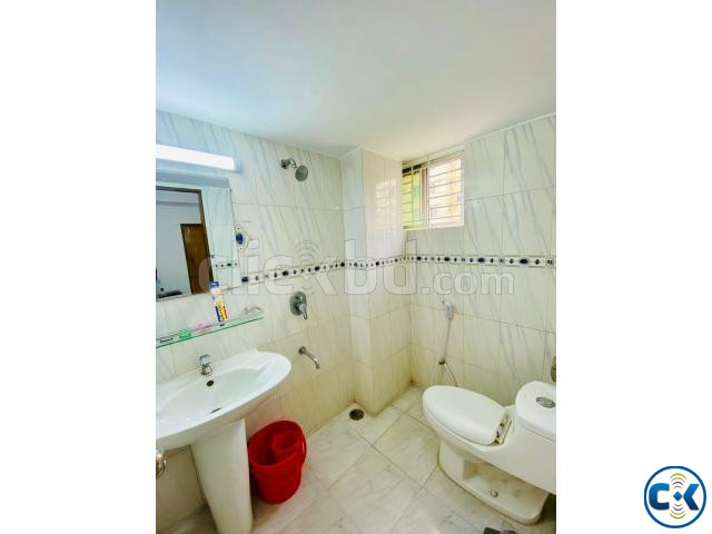 Modern Furnished 2-Bedroom Apartment Rent in Bashundhara R A large image 4