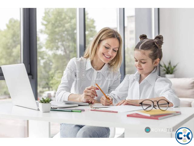 PROFESSIONAL ENGLISH MEDIUM FEMALE TUTOR large image 2