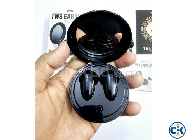 REMAX TWS9 Bluetooth Earbuds large image 2