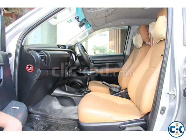 Toyota Hilux Double Cabin Carryboy New Shape 2018 large image 3