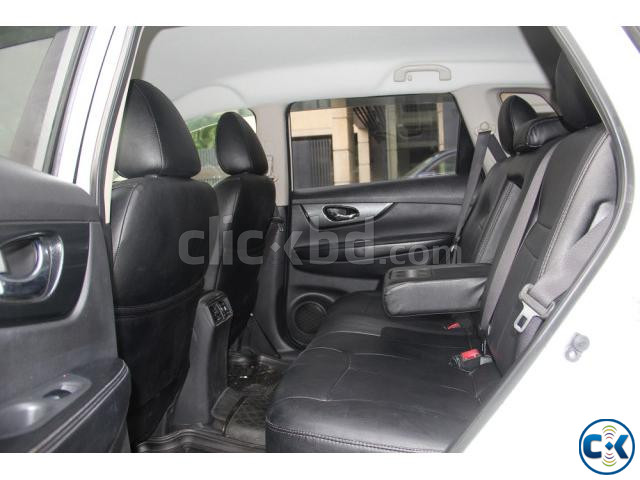 Nissan X Trail New Shape 2016 large image 4