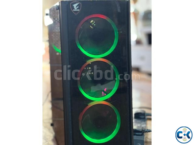 Ryzen PC with monitor large image 0