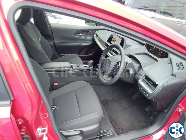 Toyota Prius 2023 large image 2