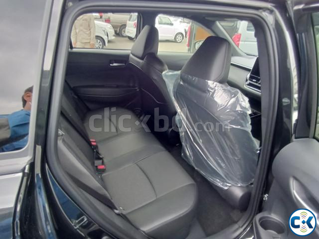 Toyota Corolla Cross 2025 large image 3