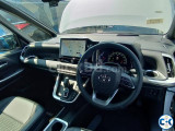 Toyota Noah 2025
