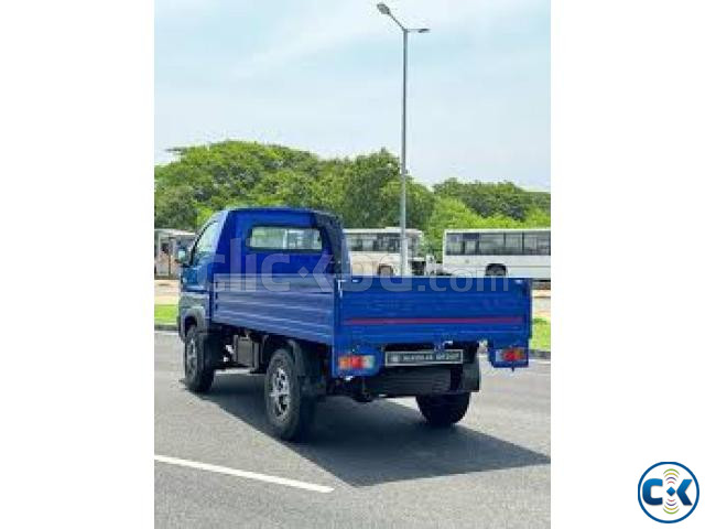 Ashok Leyland Leo large image 1