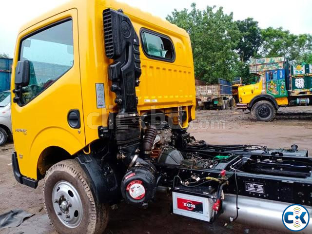 Ashok Leyland Partner Pickup large image 1