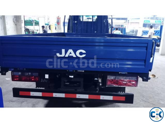 Jac Pickup 12feet Old large image 3