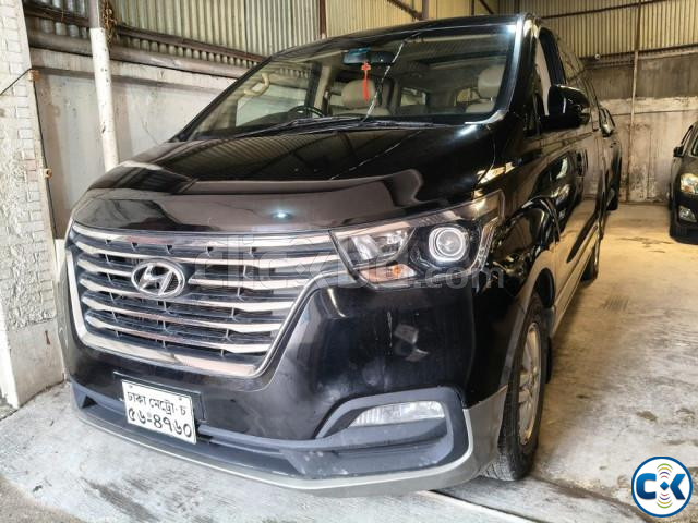 Hyundai H1 New Shape Sunroof 2019 large image 1
