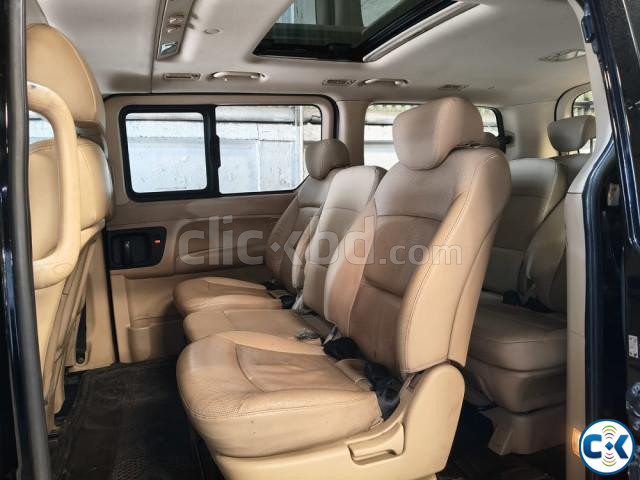 Hyundai H1 New Shape Sunroof 2019 large image 3
