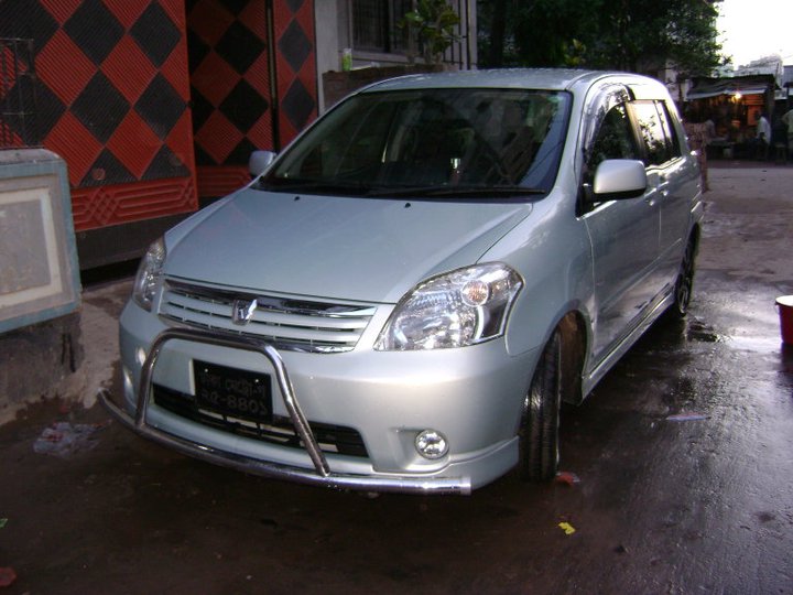 A Toyota Raum car 2005 model registered in 2009 large image 0