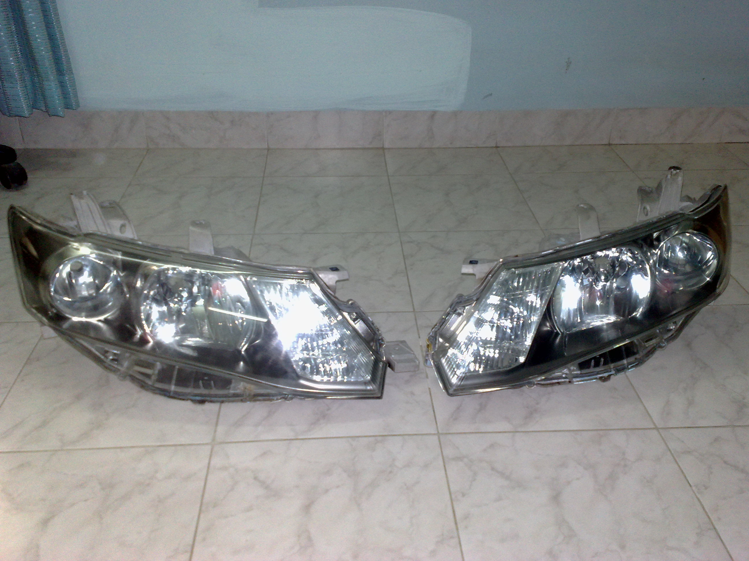 Nze260 Allion Factory Black Housing Headlights large image 0