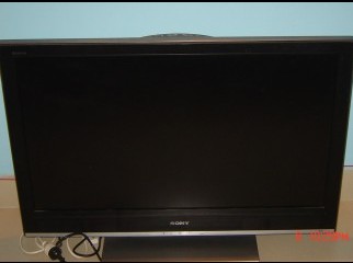 Sony Bravia 40 inch LCD TV