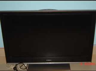 Sony Bravia 40 inch LCD TV