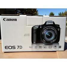 Canon EOS 7D Black SLR Digital Camera - Body Only large image 0