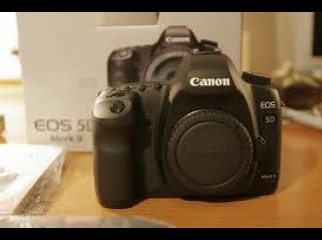 Canon EOS 5D Mark II 21MP DSLR Camera