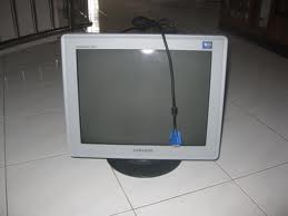 CRT MONITOR 17 SAMSUNG Flat Syncmaster 793DF large image 0