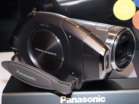 Brand NEW Panasonic HDC-SD1 camera unlocked large image 0