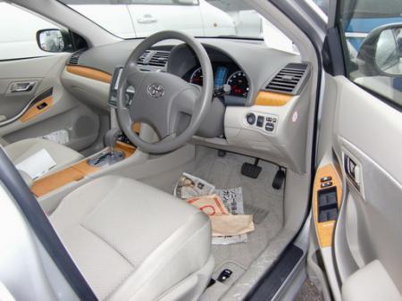 2009 PREMIO FL PKG SILVER DVD NAVI BEIGE INTERIOR large image 2