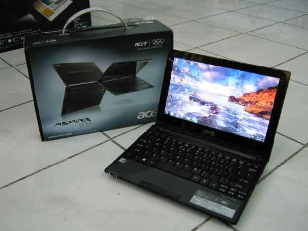 acer Aspire Netbook - Only 1.5 months Use large image 0
