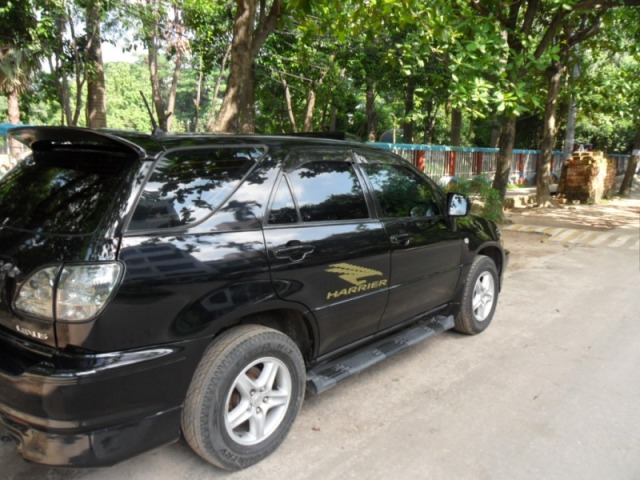 Metalic Black Lexus Harrier for sale large image 0