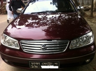 Nissan Sunny ex-saloon 2006