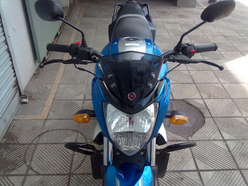 Yamaha FZs Blue Silver large image 0