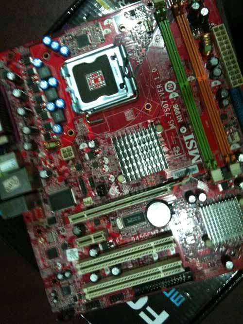 MSI 945 Mainboard Support UPTO Core2Duo 3GBs Ram large image 0