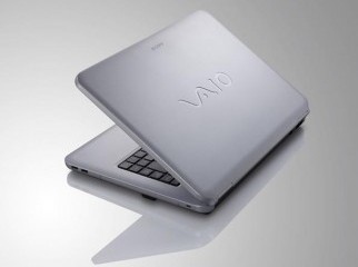 Sony VAIO- SILVER-EUROPEAN VERSION-