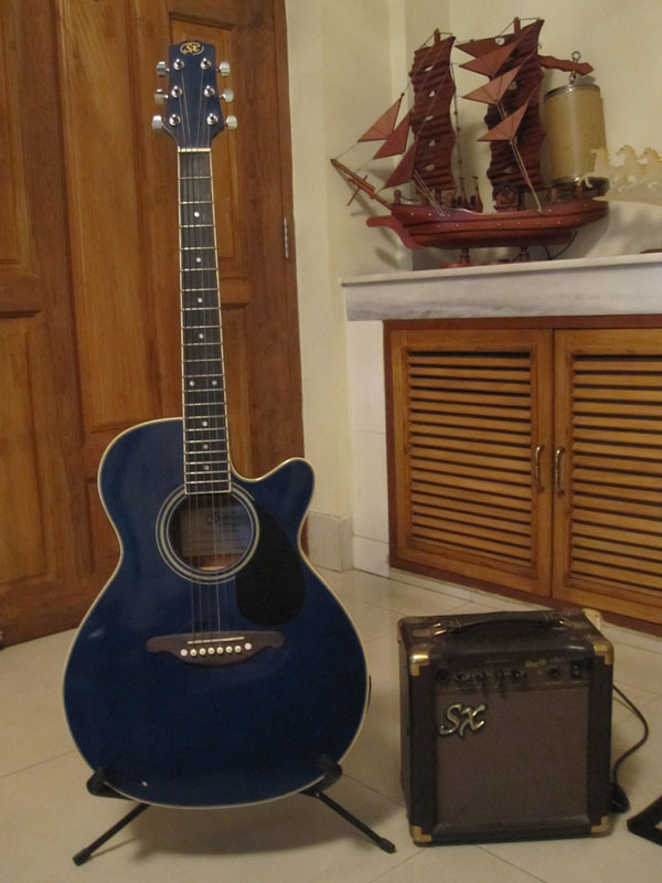 SX Guitar with SX amp and stand large image 0