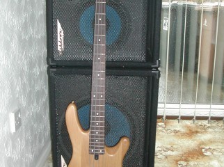 YAMAHA BB604 with bass amp