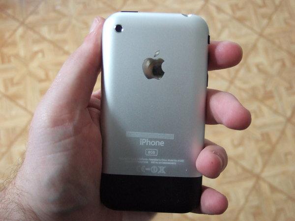 Apple Iphone 2g 4gb amazing condition 01670668511 large image 0