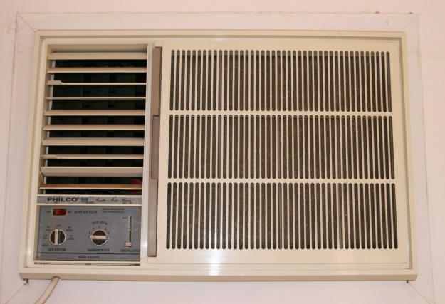 PHILCO WINDOW AC 1.5 ton Made in USA large image 0