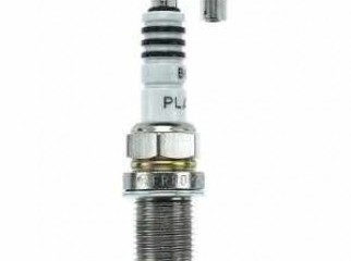 BOSCH Platinum Spark Plug Made in Germany 