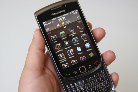 BLACKBERRY TORCH 9800. FRESHH. large image 0