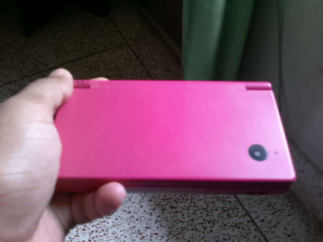 Nintendo DSi WiFi Dual Camera. Free 2 GB SD Card large image 1