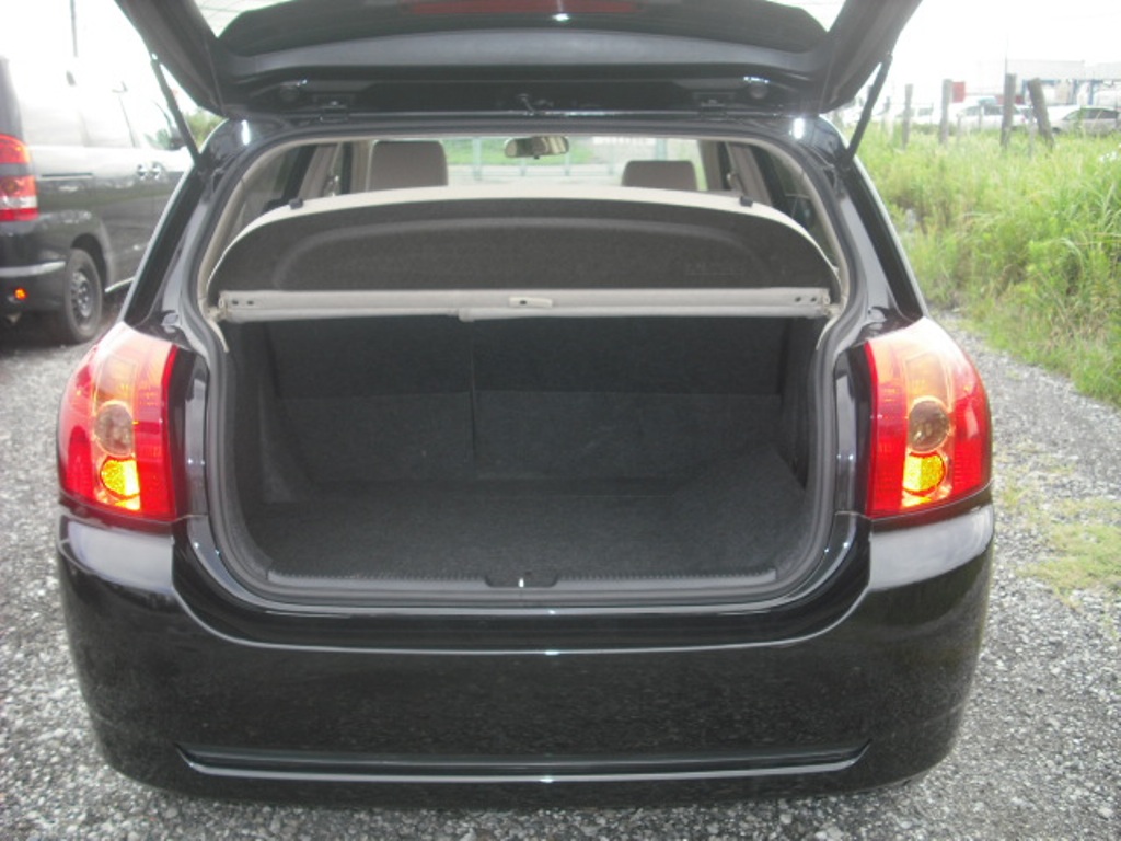 READY AT CTG PORT....TOYOTA RUNX BLACK NUSRAT TRADING large image 1