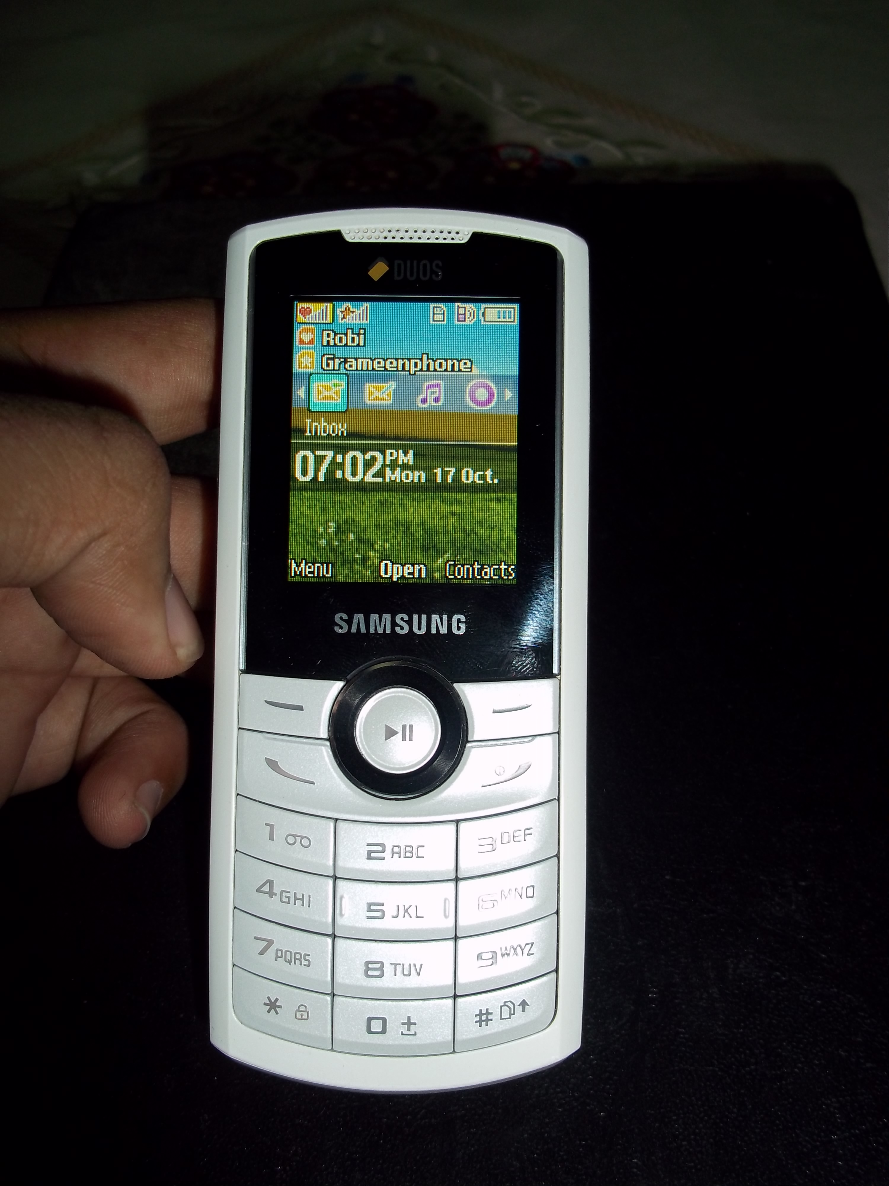 samsung hero E2232 duel sim 11 month warenty large image 0