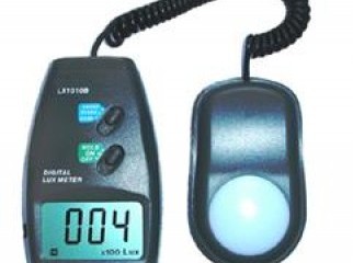 LUX METER DIGITAL