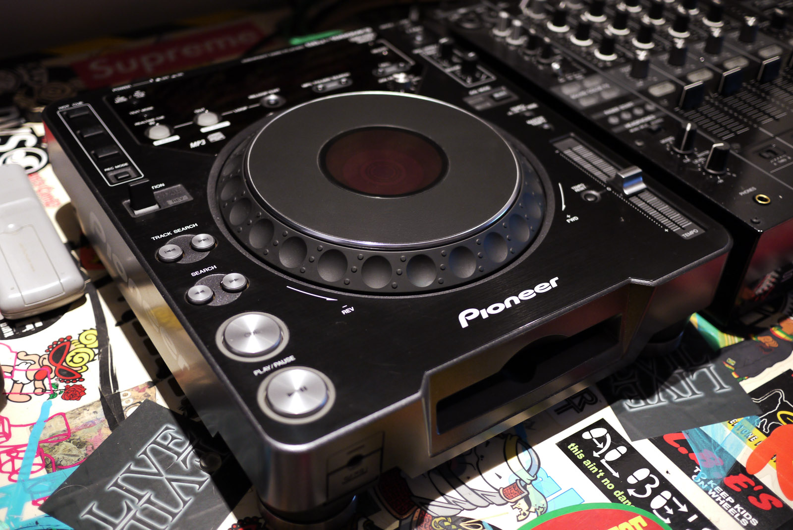 2x PIONEER CDJ-1000MK3 1x DJM-800 MIXER DJ PACKAGE large image 0