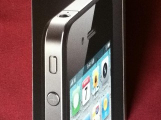 iphone 4 16gb Software Unlock Fresh condition.