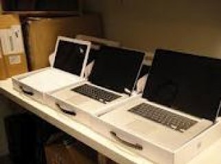 Apple MacBook Pro 15.4 Laptop - MD322LL A October 2011 