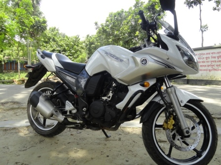 Yamaha Fazer White  large image 0