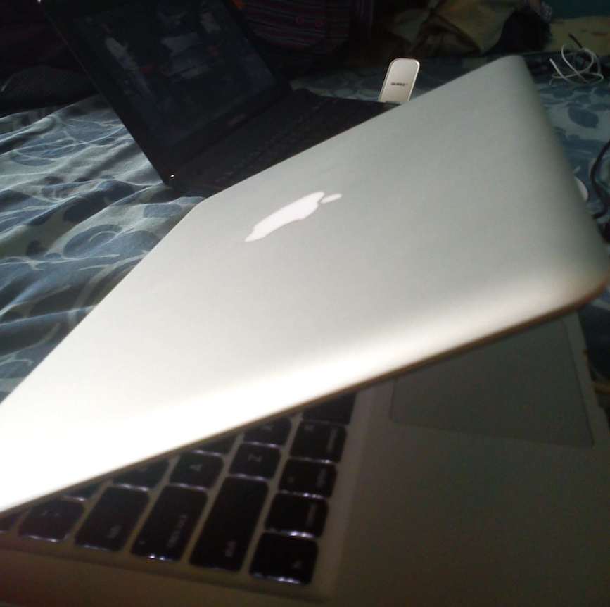 Brand New Apple Macbook Pro 13 3 inch large image 0