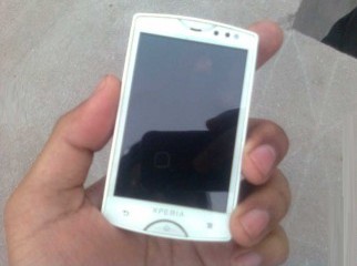 Xperia Mini Green Heart