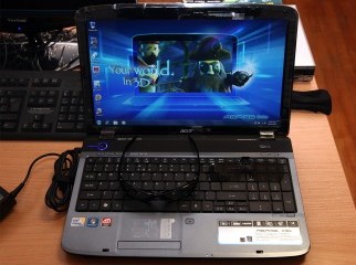 Urgent sell 3D laptop with 4 3D glass